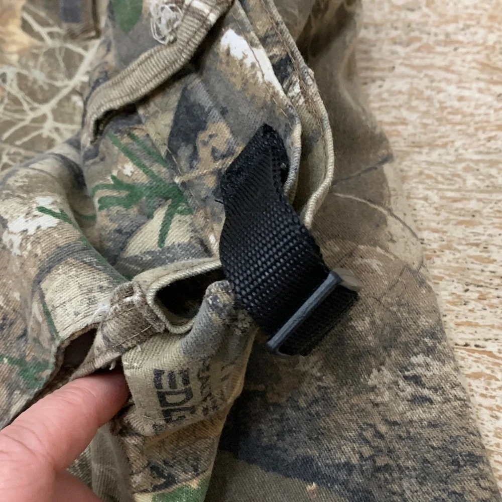 Men's Outdoor Camouflage Cargo Pants - Picture 3 of 7
